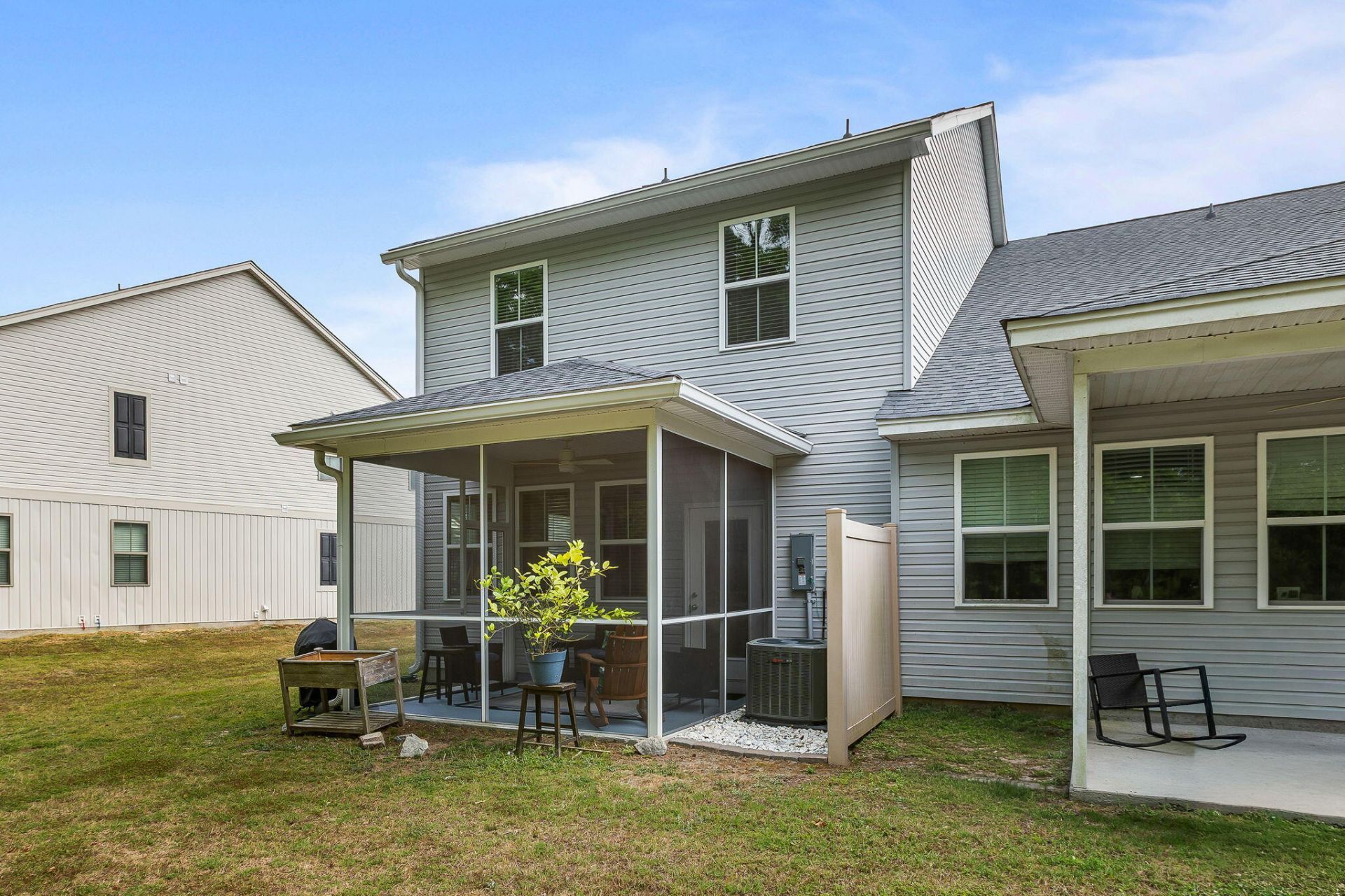7789 Park Gate Drive Photo 22