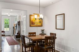 7789 Park Gate Drive photo 4