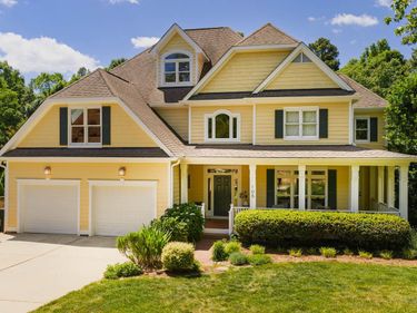 105 Blue Granite Court, Chapel Hill, NC 27514