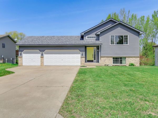 6184 151st Street N, Hugo, MN 55038