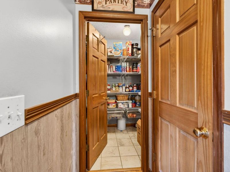 6685 Thomas Road , Radnor, OH 43066 Photo 23