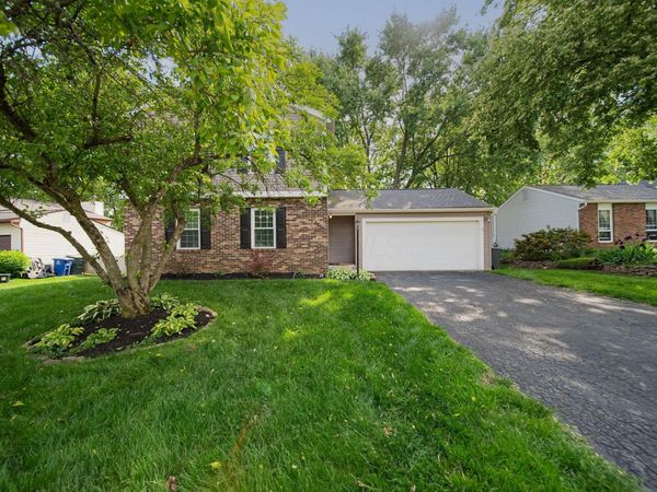 8249 Big Horn Court , Powell, OH 43065