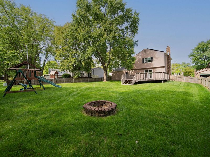 8249 Big Horn Court , Powell, OH 43065 Photo 59