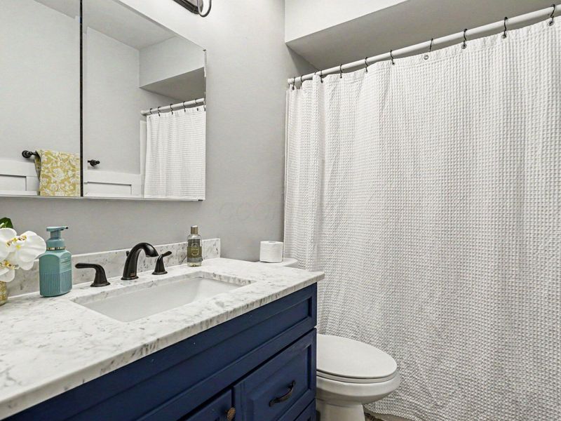 5470 Crawford Drive , Columbus, OH 43229 Photo 19