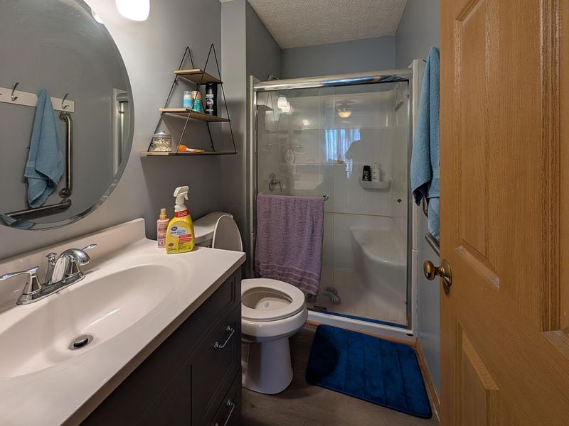 4015 Grayson Drive , Obetz, OH 43207 Photo 11