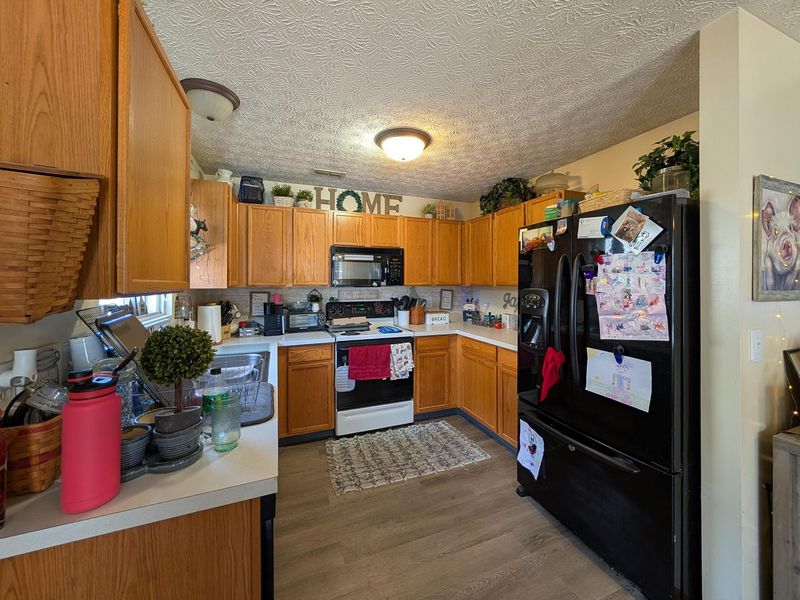 4015 Grayson Drive , Obetz, OH 43207 Photo 6