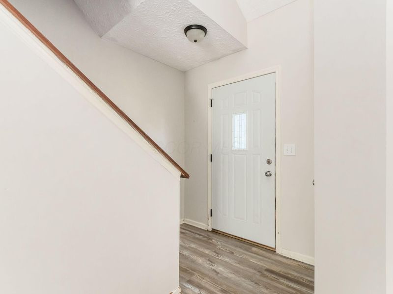 1240 Onaway Court , Columbus, OH 43228 Photo 11