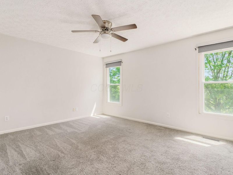 1240 Onaway Court , Columbus, OH 43228 Photo 23