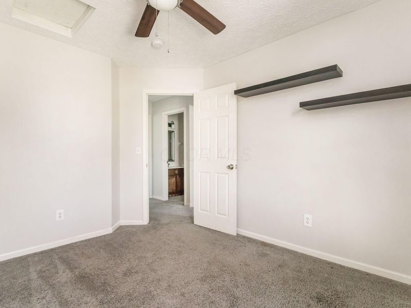 1240 Onaway Court , Columbus, OH 43228 Photo 31