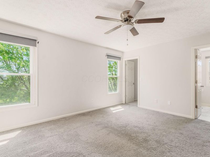 1240 Onaway Court , Columbus, OH 43228 Photo 6
