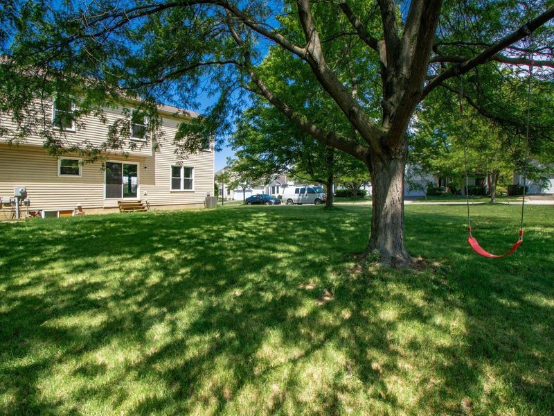1240 Onaway Court , Columbus, OH 43228 Photo 7