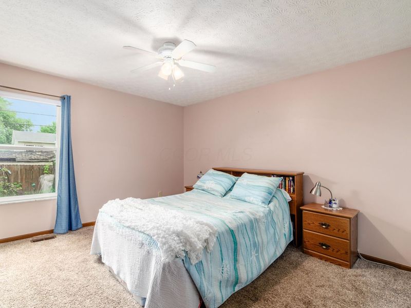 864 Gulliver Drive, Columbus, OH 43207 Photo 12