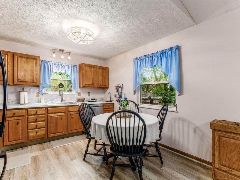 864 Gulliver Drive, Columbus, OH 43207 Photo 8