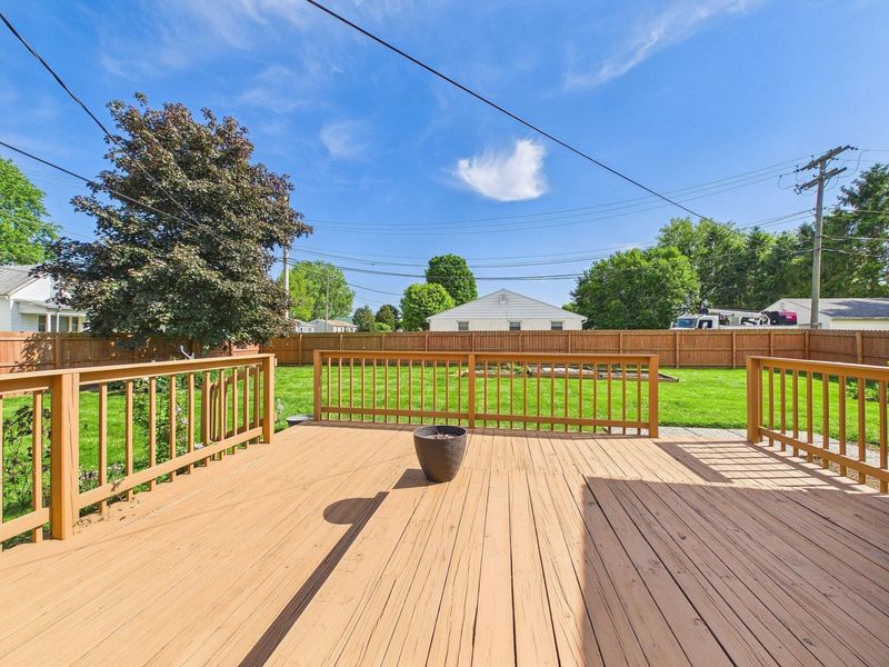 1601 W Maple Street , Baltimore, OH 43105 Photo 35