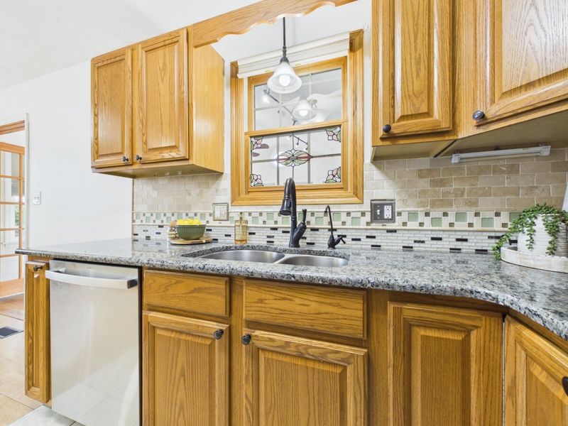13665 Wesley Drive , Logan, OH 43138 Photo 12
