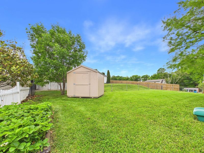 13665 Wesley Drive , Logan, OH 43138 Photo 45