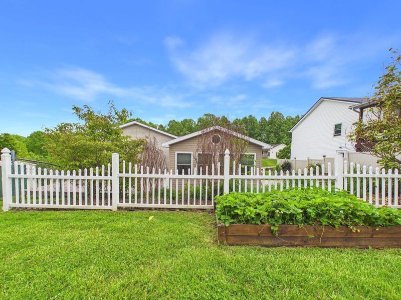 13665 Wesley Drive , Logan, OH 43138 Photo 48