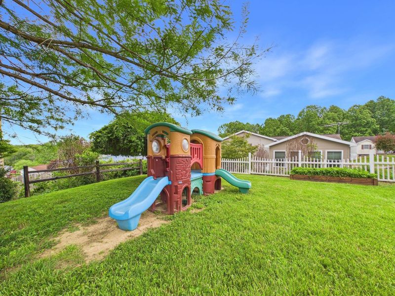 13665 Wesley Drive , Logan, OH 43138 Photo 54