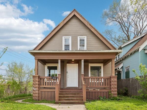 3207 Auer AVENUE, Milwaukee, WI 53216