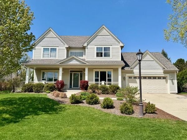 W244N5731 Falcon DRIVE, Sussex, WI 53089