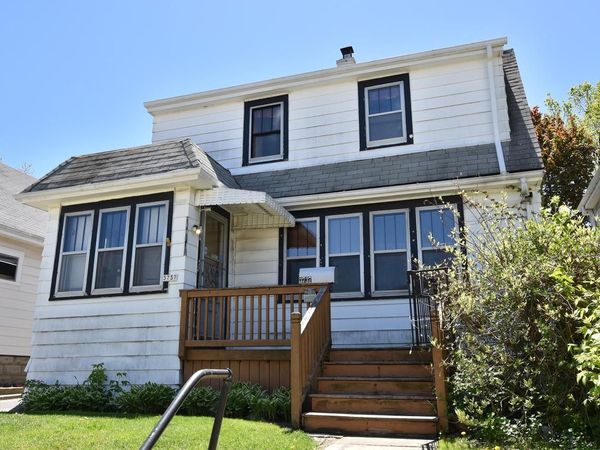 3737 Miller LANE, Milwaukee, WI 53208