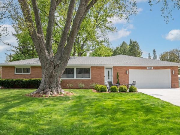 17465 Windemere ROAD, Brookfield, WI 53045