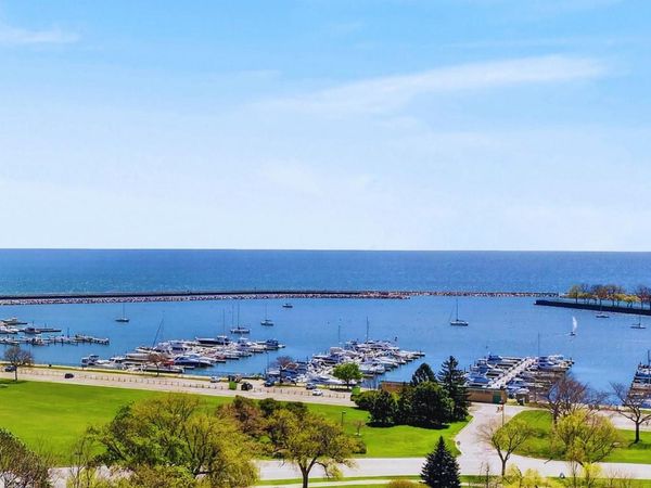1610 Prospect AVENUE, Unit 802, Milwaukee, WI 53202