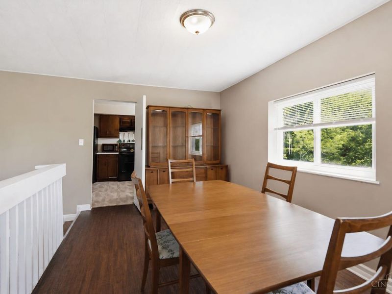 2400 Homestead Place, Cincinnati, OH 45211 Photo 12