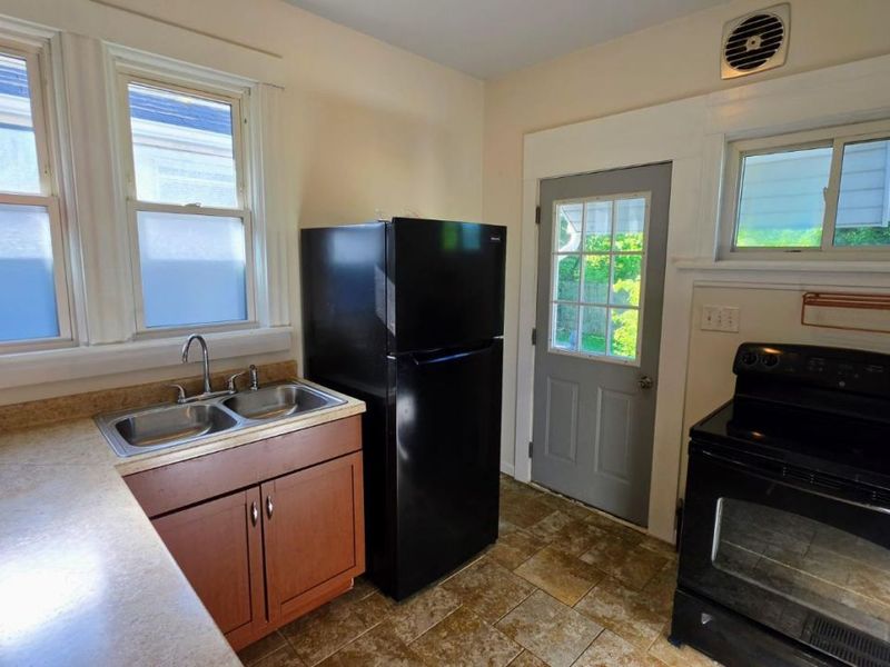 2717 Lawndale Avenue, Cincinnati, OH 45212 Photo 13