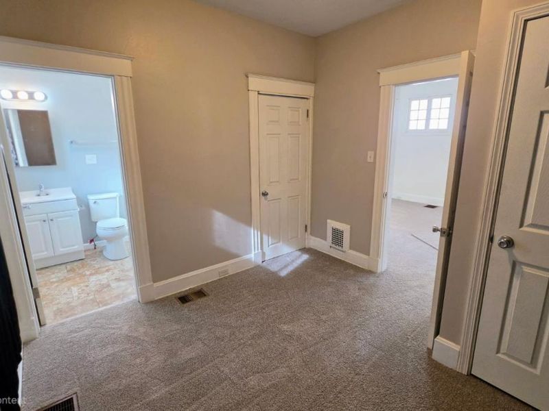 2717 Lawndale Avenue, Cincinnati, OH 45212 Photo 16