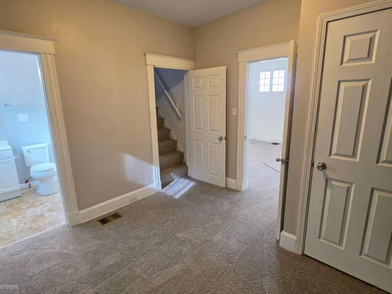 2717 Lawndale Avenue, Cincinnati, OH 45212 Photo 17