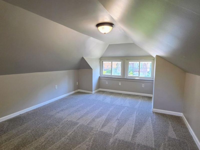 2717 Lawndale Avenue, Cincinnati, OH 45212 Photo 21