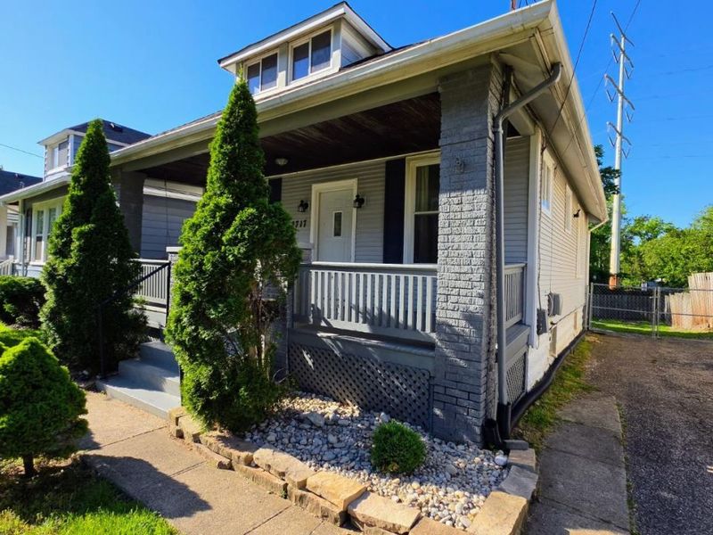 2717 Lawndale Avenue, Cincinnati, OH 45212 Photo 3