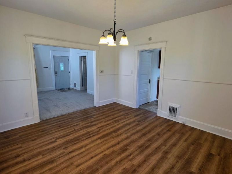 2717 Lawndale Avenue, Cincinnati, OH 45212 Photo 9