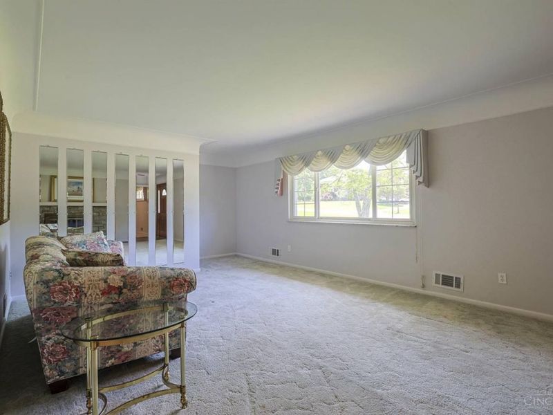 724 Pine Ridge Road, Miami Twp, OH 45150 Photo 10