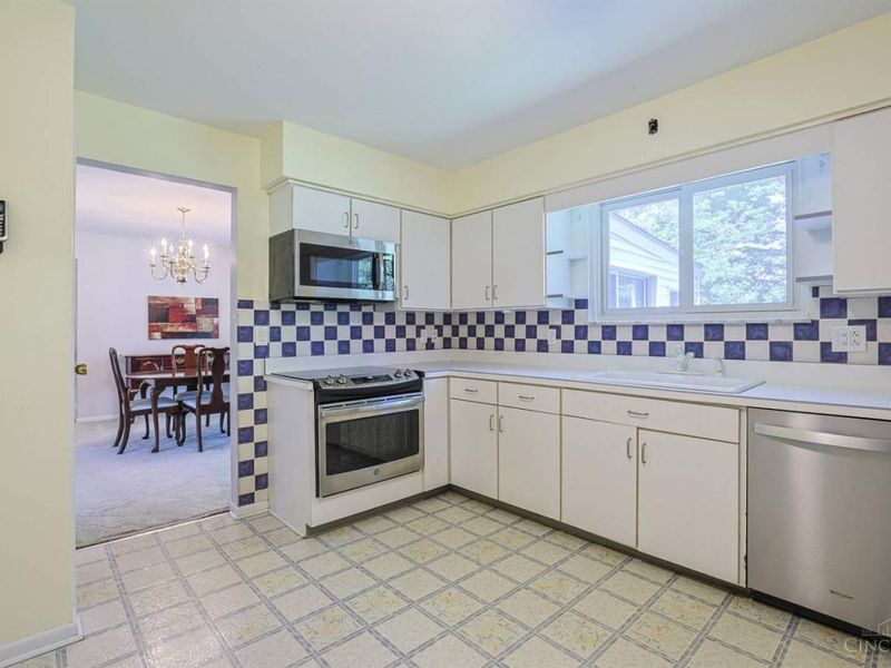 724 Pine Ridge Road, Miami Twp, OH 45150 Photo 17