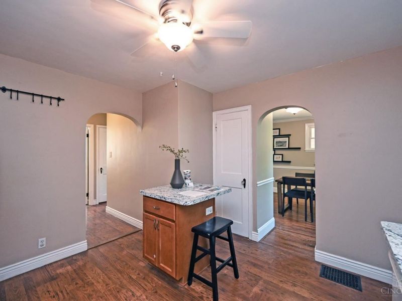 5587 Vogel Road, Cincinnati, OH 45239 Photo 18
