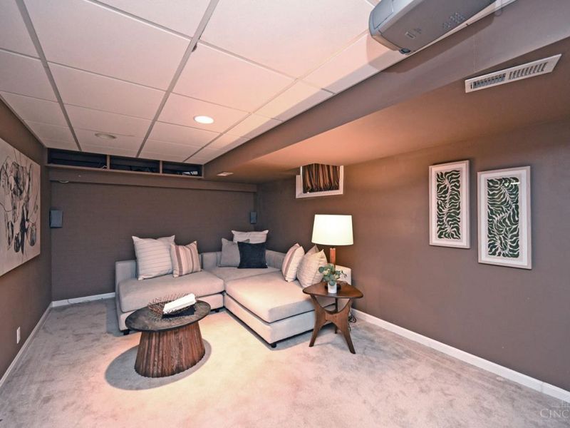5587 Vogel Road, Cincinnati, OH 45239 Photo 30
