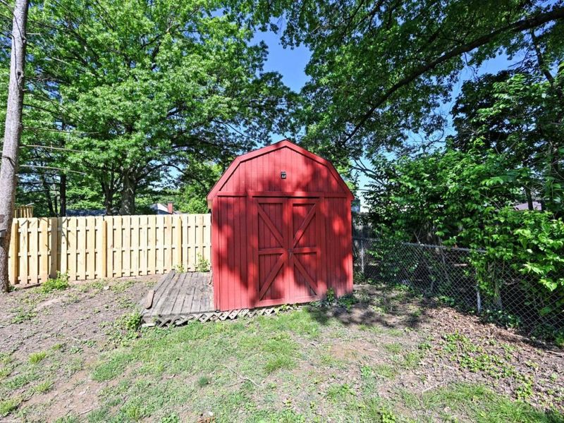 5587 Vogel Road, Cincinnati, OH 45239 Photo 39