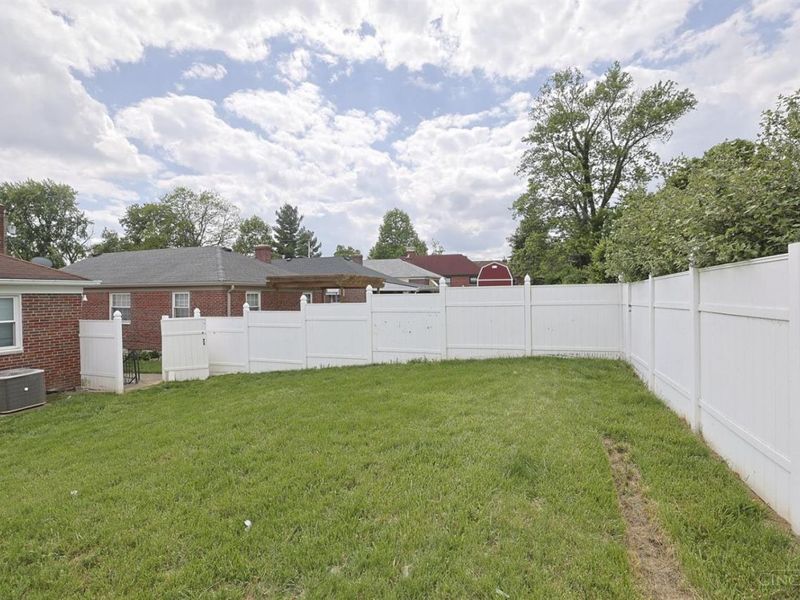 4000 Homelawn Avenue, Cheviot, OH 45211 Photo 33