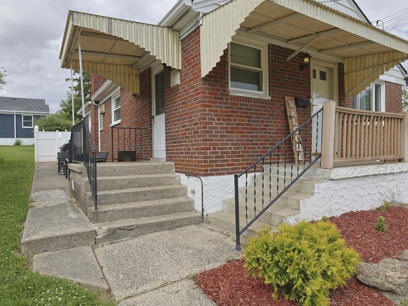 4000 Homelawn Avenue, Cheviot, OH 45211 Photo 4