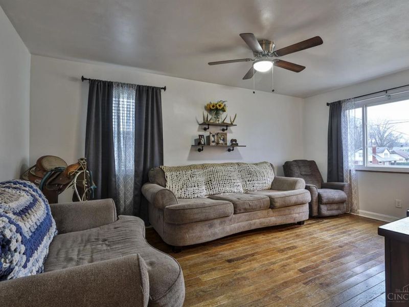 4000 Homelawn Avenue, Cheviot, OH 45211 Photo 6