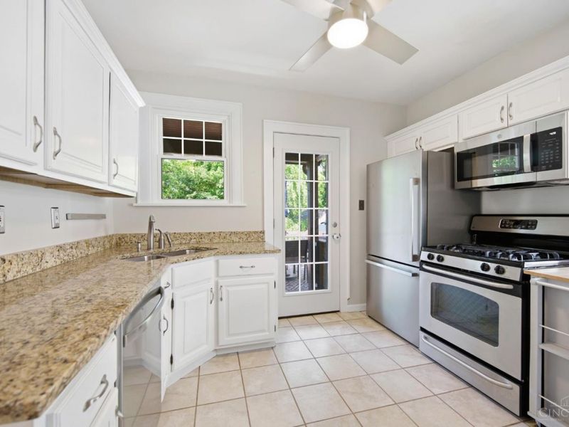 3640 Saybrook Avenue, Cincinnati, OH 45208 Photo 9