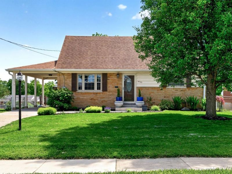 4153 Larchview Drive, Sycamore Township, OH 45236 Photo 4