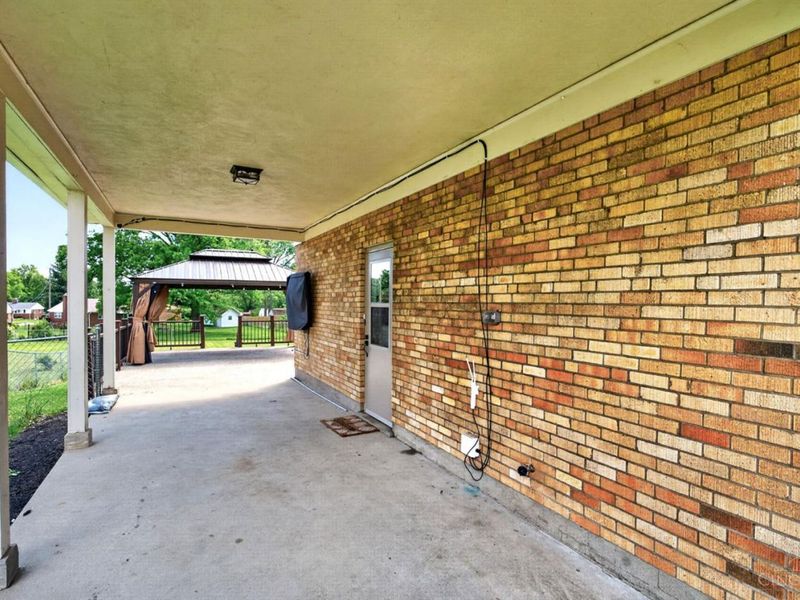 4153 Larchview Drive, Sycamore Township, OH 45236 Photo 5