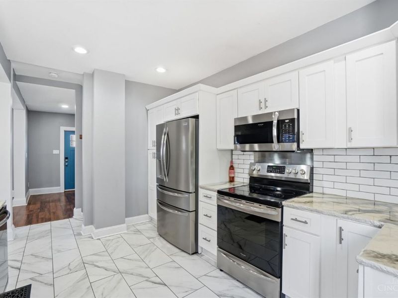 3457 Cardiff Avenue, Cincinnati, OH 45209 Photo 18