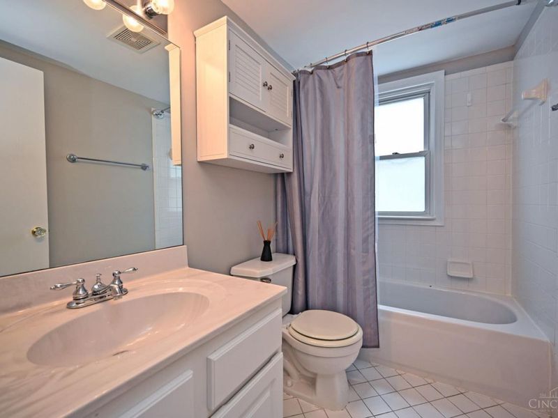 3633 Tarpis Avenue, Cincinnati, OH 45208 Photo 11