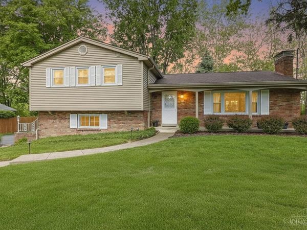 10631 Cinderella Drive, Montgomery, OH 45242