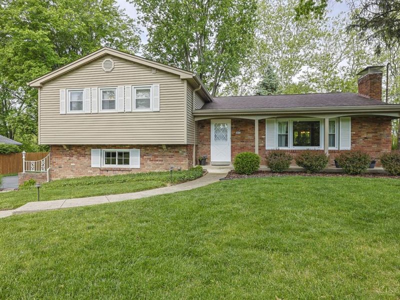 10631 Cinderella Drive, Montgomery, OH 45242 Photo 1