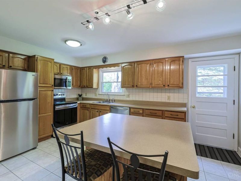 10631 Cinderella Drive, Montgomery, OH 45242 Photo 21